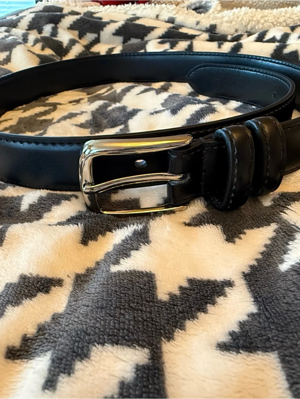 Classic Black Faux Leather Women's Belt with Silver Buckle size small